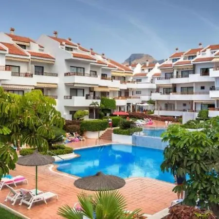 Duplex Con Vistas A Piscina O Exteriores, En Los Cristianos